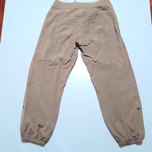 Witchery size 8 silky fabric harem pant - Picture 4 of 7